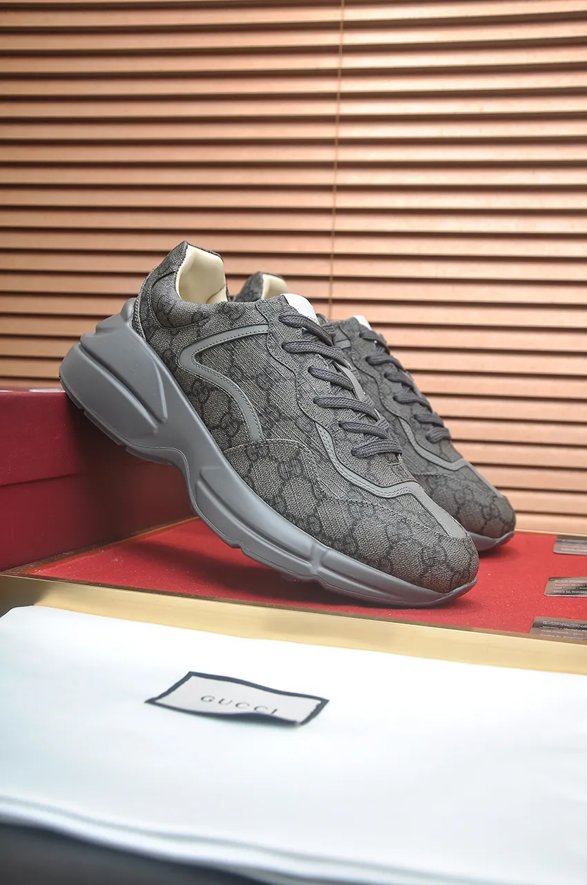 Men's shoes 💰540💶【GUCCI】 (couple style) (the highest version of Gucci's popular dad shoes. 🚹🚹2023 counter sales simultaneously ,, the upper is made of imported cowhide, comfortable sheepskin lining, great foot feel, original lightweight shock-absorbing thickened foam outsole, simple color matching, versatile and handsome, code number: 35-40 for women, 38-45 for men (45 is customized and non-returnable) "Full set of packaging, card, certificate, cloth bag, handbag"